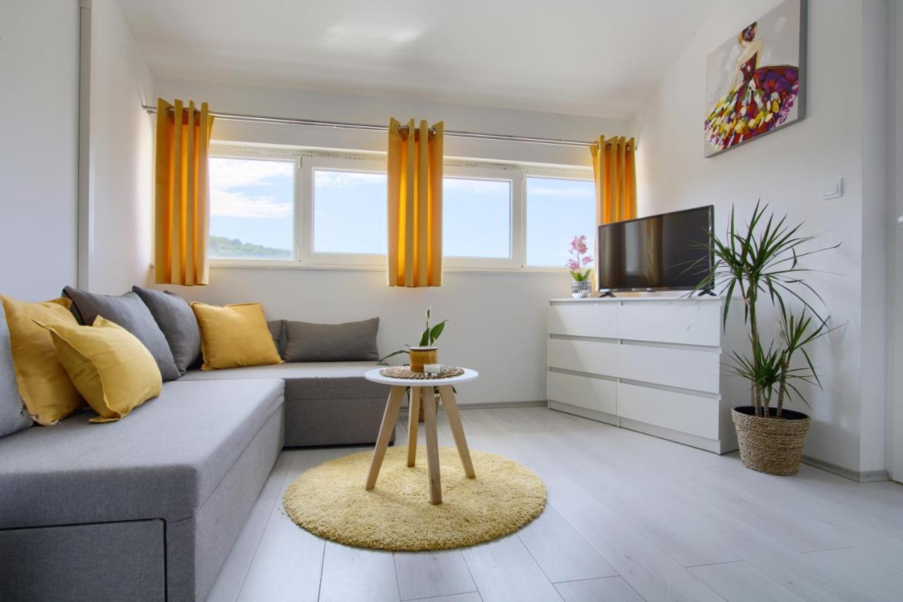 Apartments Villa Mihaela Banj Ngoại thất bức ảnh