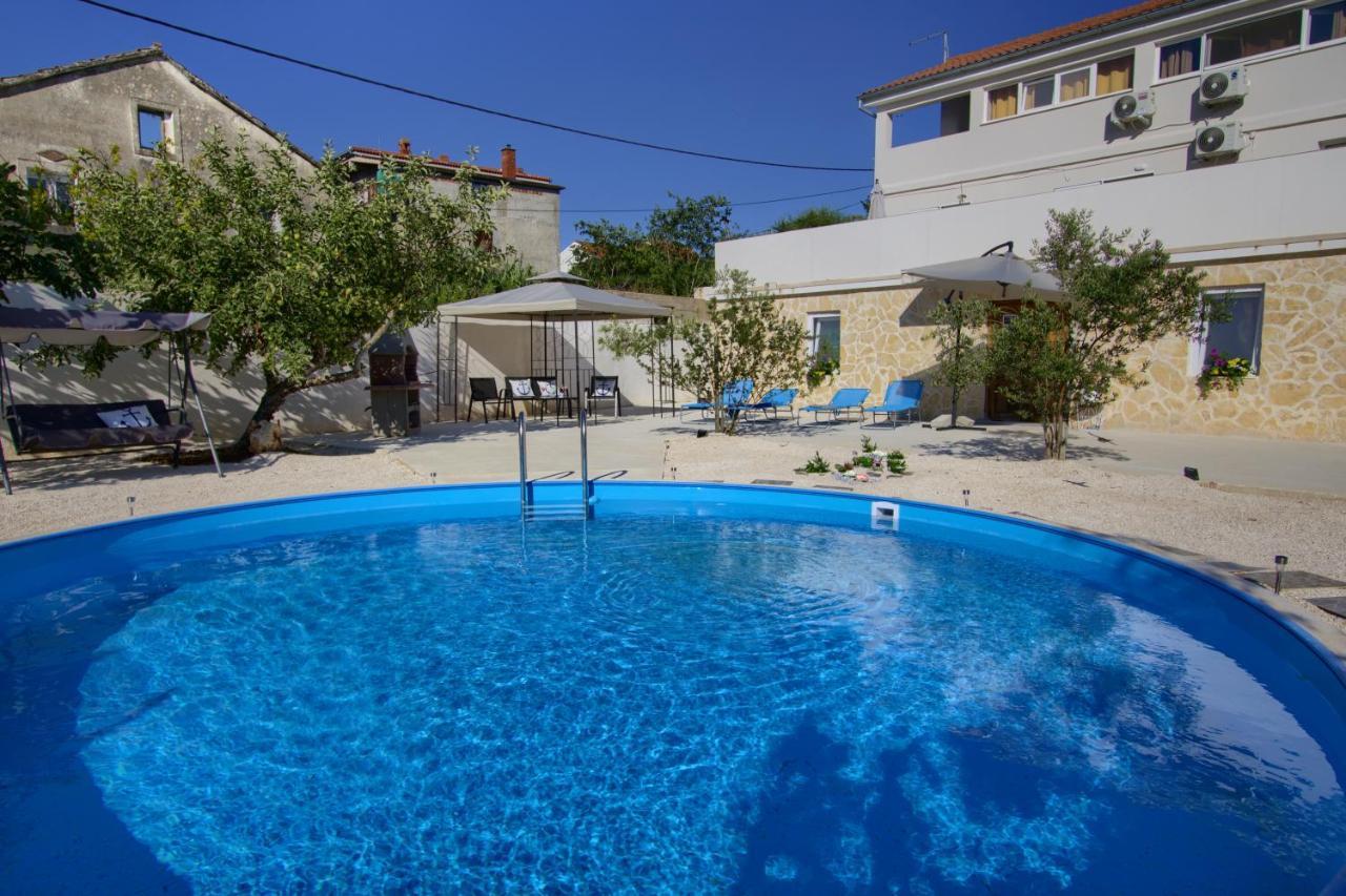 Apartments Villa Mihaela Banj Ngoại thất bức ảnh