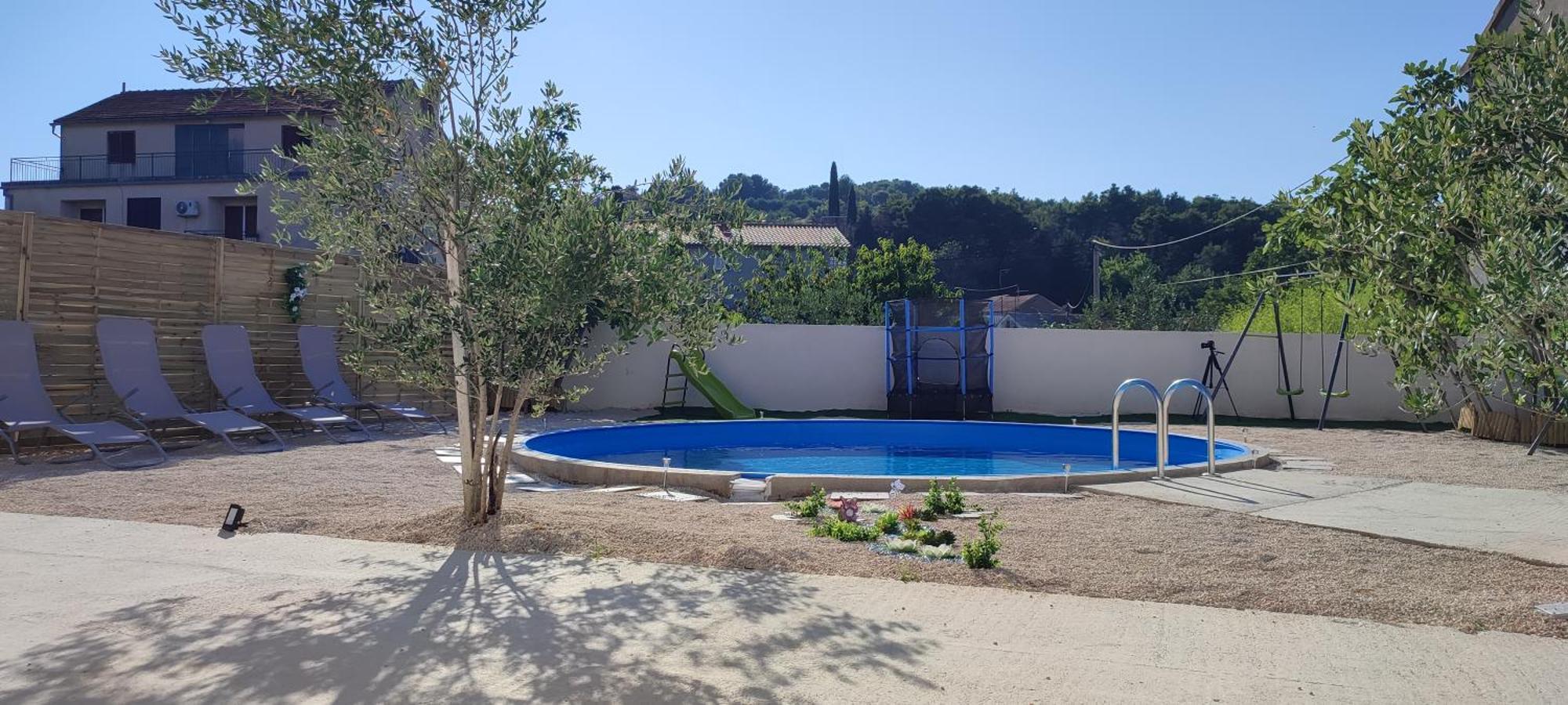 Apartments Villa Mihaela Banj Ngoại thất bức ảnh